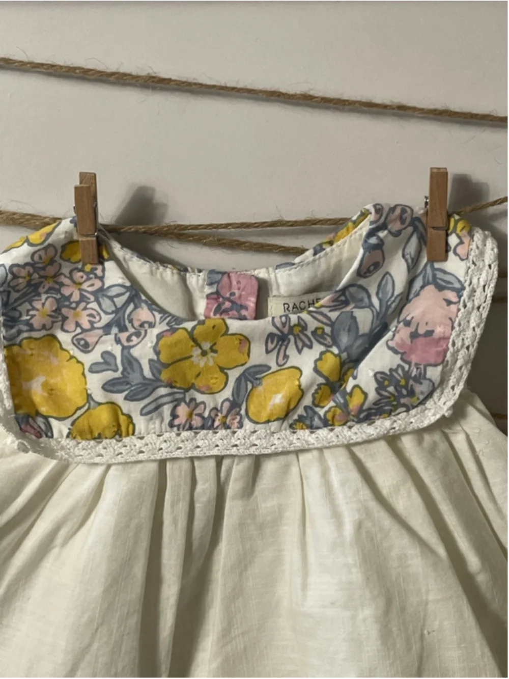 Girls Rachel Zoe 3 piece Floral ruffle butt bloomer 12 Months with Hat